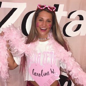 Meet your Posher, Caroline